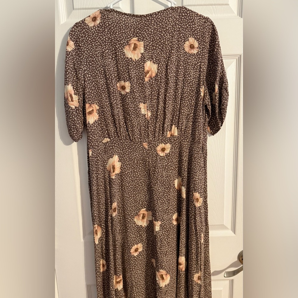 H&M Brown Floral Button-Front Midi Dress – Size 12 - Picture 8 of 8